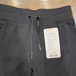 Lululemon Get Going Jogger size 4 new with tags
